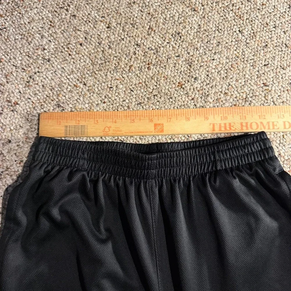 Nike Dri-FIT Black Athletic Basketball Shorts Youth XL (12-13Y) Swoosh Training